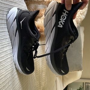 HOKA Women’s Clifton 8